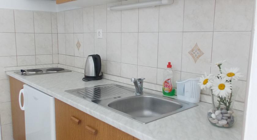 Apartment Klara *